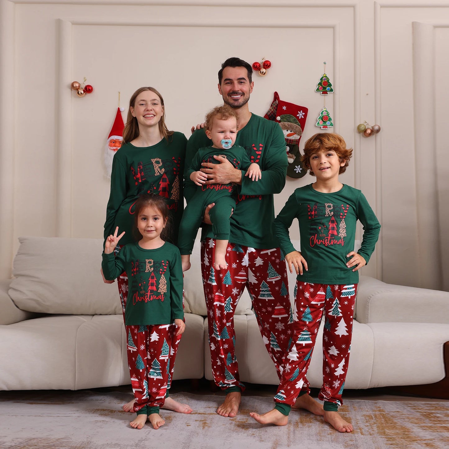 2025 Christmas Matching Family Tree Pajamas Sets (American Sizes)