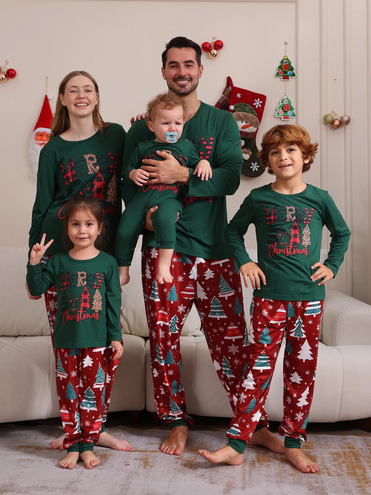2025 Christmas Matching Family Tree Pajamas Sets (American Sizes)