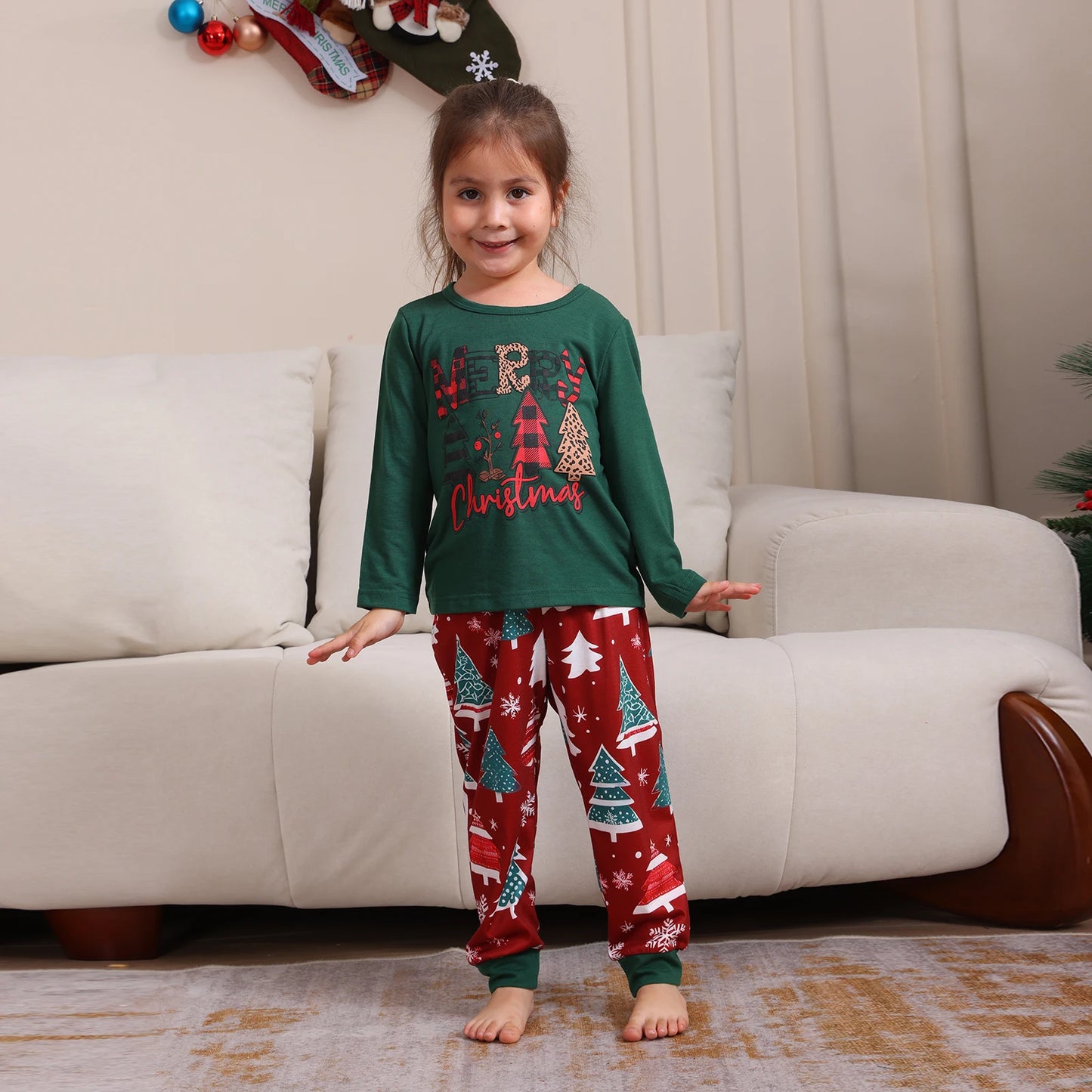 2025 Christmas Matching Family Tree Pajamas Sets (American Sizes)