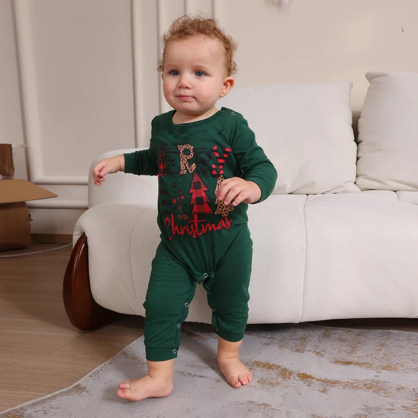 2025 Christmas Matching Family Tree Pajamas Sets (American Sizes)