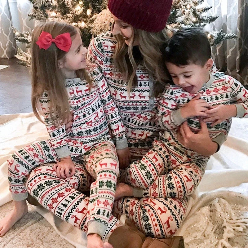Christmas 2025 Family Matching Outfits 2 Pieces Pajamas Set Sleepwear